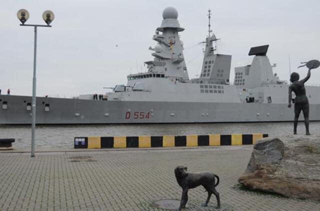 Klaipėdiečiai gali apžiūrėti Italijos karinį laivą
