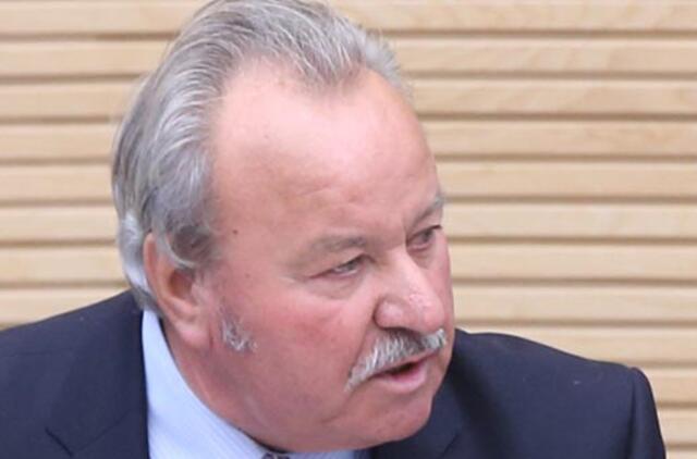 Lamantinu pavadintas Bronius Bradauskas išsaugojo postą