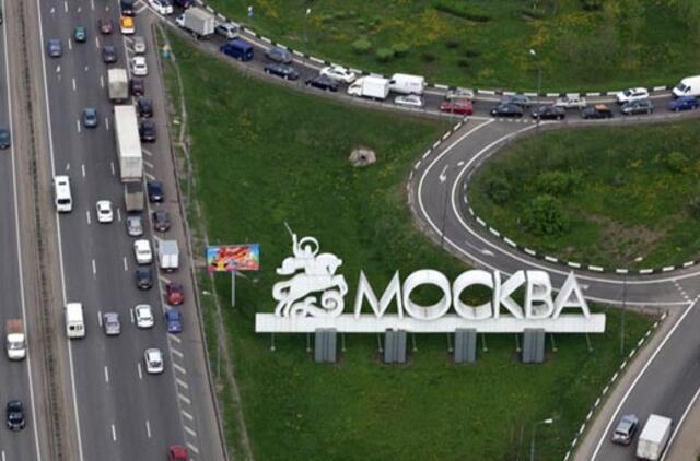 Po Maskvą - savo automobiliu? Gal nereikia...