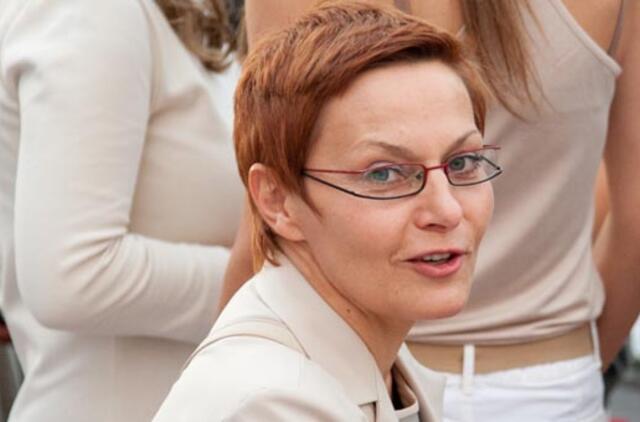 Prezidentūra tik po dviejų savaičių pateikė alibį