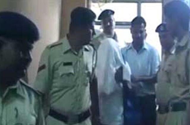 Indijoje jogos mokytojas išprievartavo vokiečių turistę