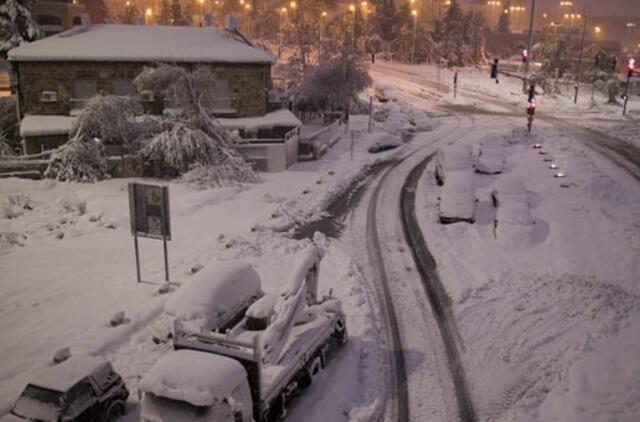 Jeruzalėje dėl sniego atšauktas transporto draudimas šabo metu