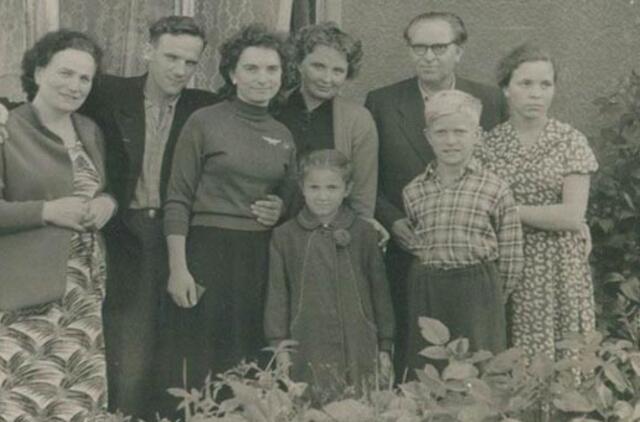 Klaipėdos akvarelės: namai ir žmonės (318)