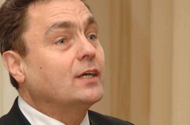 Petras Gražulis pasiūlė papildyti "Redirected/Už Lietuvą" pavadinimą