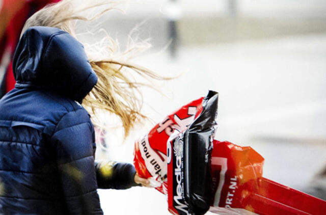 Europoje dėl audros evakuojami žmonės