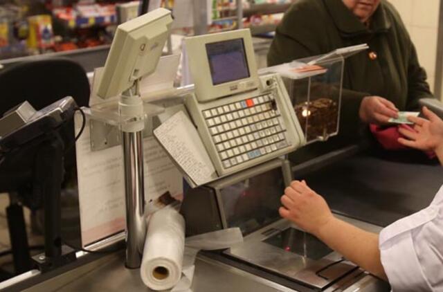 Mėnesį prekybos centre dirbanti klaipėdietė: nebegaliu