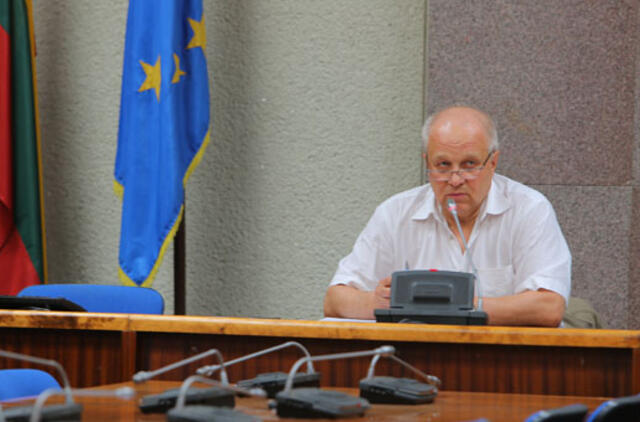 Etikos sargai nustebino vicemerą