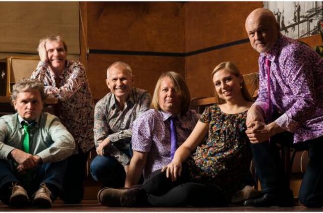 "Likome ištikimi vienas kito kūrybinei laisvei"