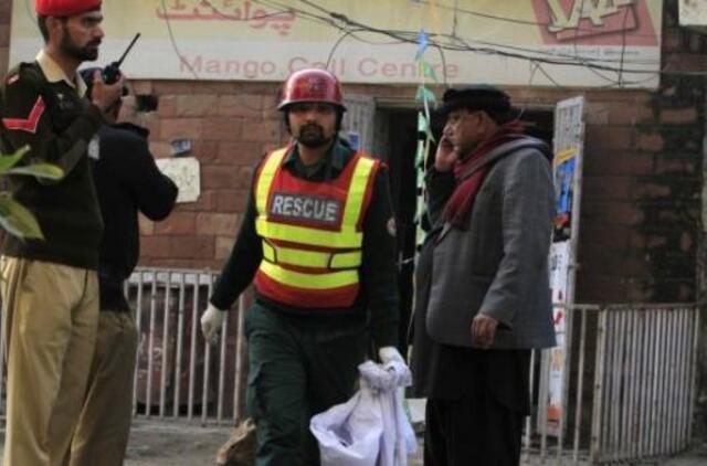 Per Talibano išpuolį Pakistane žuvo 10 žmonių