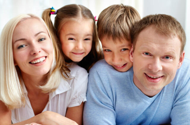 Šeimų universitetas - nemokamos studijos tėvams