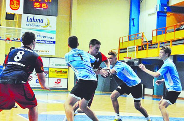 Trenerį prisiminė žaisdami