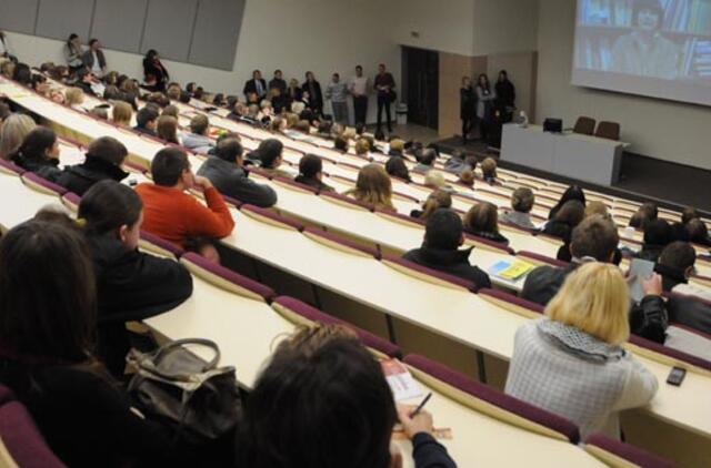 Kokio aukštojo mokslo finansavimo norėtų studentai?