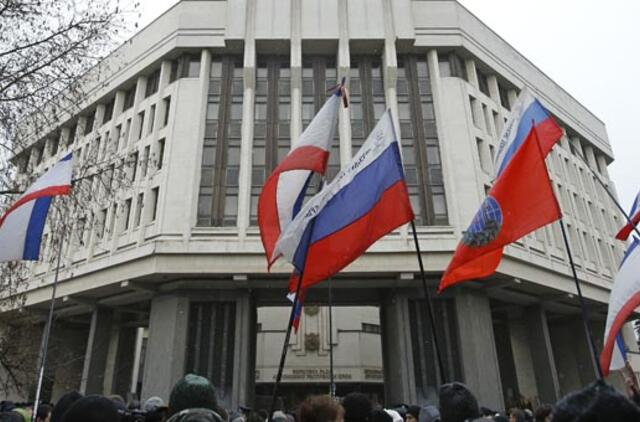 Krymo parlamentas skelbia referendumą dėl autonominės respublikos ateities