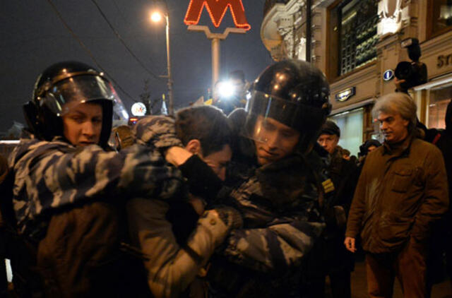 Rusijoje per nesankcionuotus protestus sulaikyta 500 žmonių