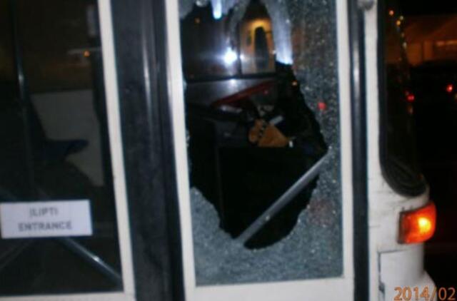 Sulaikytas piktas autobuso keleivis