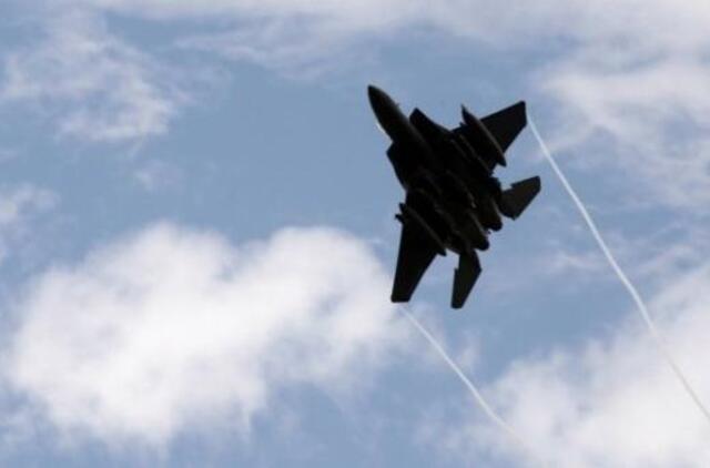 JAV oro policijos misiją pastiprins šešiais papildomais naikintuvais