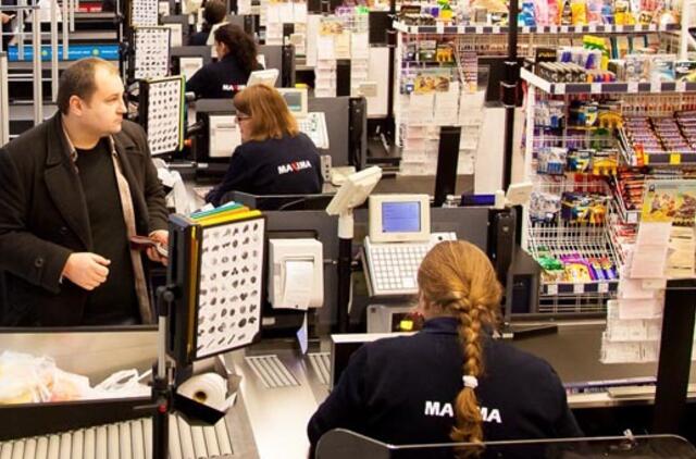 "Maxima" perves 1,736 mln. eurų vaikams, kurių tėvai žuvo po parduotuvės griuvėsiais Rygoje