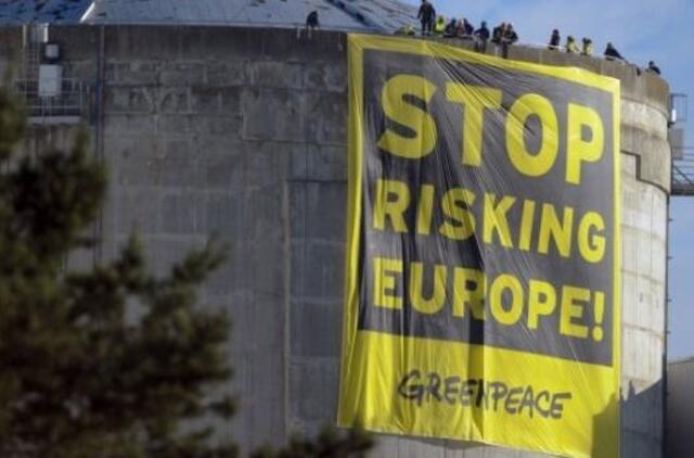 Prancūzija: "Greenpeace" aktyvistai įsiveržė į atominę elektrinę