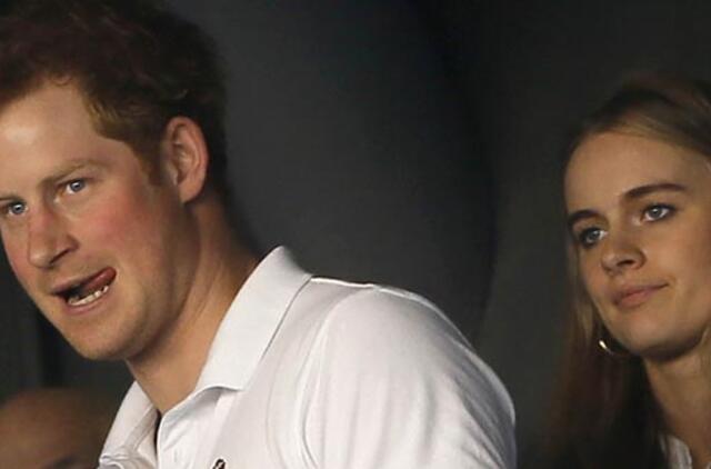 Princo Hario mergina jo namuose gali lankytis, kada panorėjusi