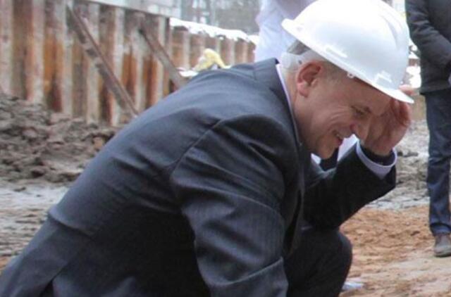 Bulvaras: Bordiūrų, šaligatvių ir stulpų ministras