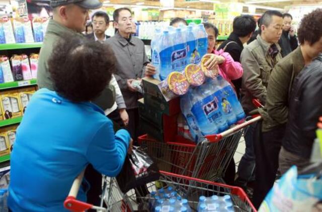 Kinija: vandens užterštumas paveikė 2 milijonus gyventojų