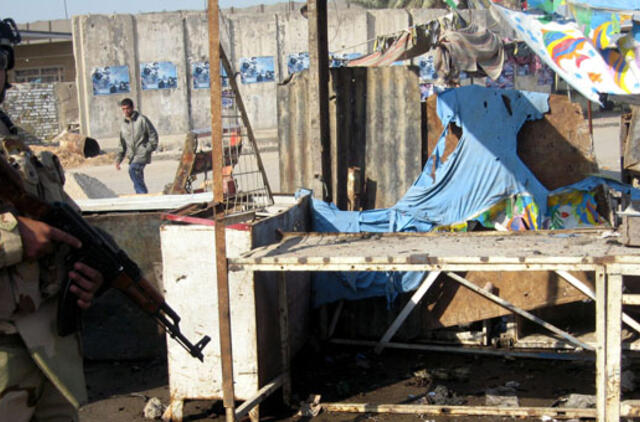 Per išpuolį Bagdado universitete žuvo 10 žmonių