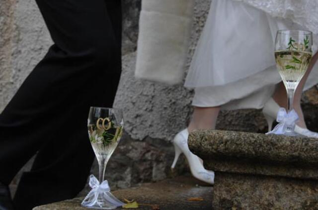 Santuokos įžadai - ir ant piliakalnio