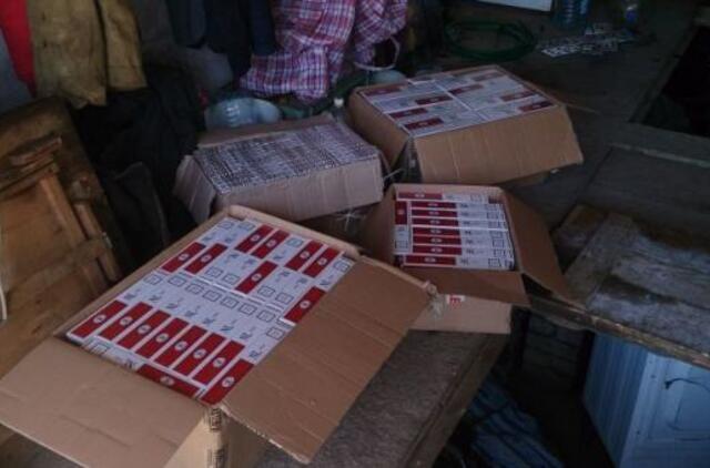 Klaipėdiečio garaže - kontrabandinės cigaretės