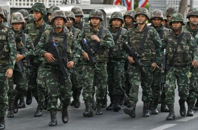 Sulaikyta Tailando ekspremjerė Jingluk Šinavatra