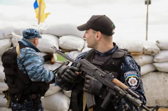 Ukrainoje tęsiama kovinė operacija prieš separatistus