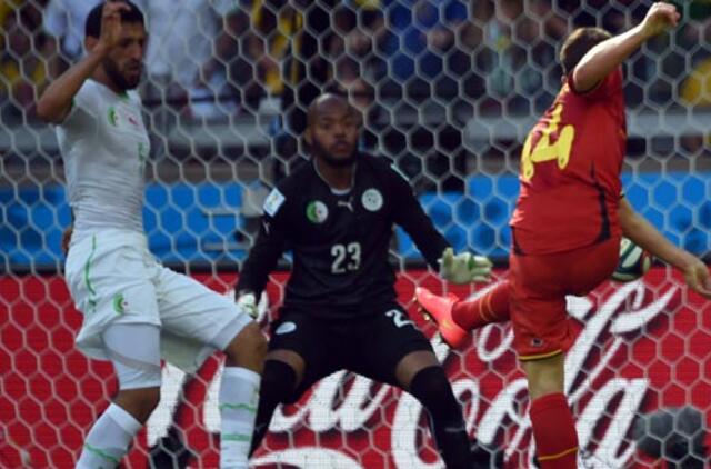 Belgijos futbolininkai nugalėjo Alžyro rinktinę 2:1