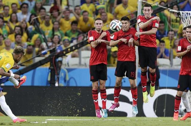 Brazilijos rinktinė sužaidė lygiosiomis su Meksika - 0:0