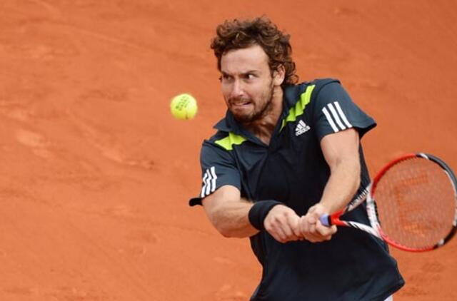 Latvis Ernestas Gulbis "French Open" aštuntfinalyje nugalėjo Rodžerį  Federerį