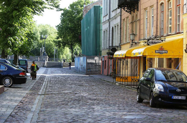 Leidimas yra, vietų - ne