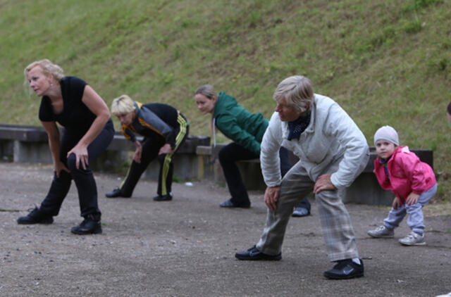 Seniūnaičiai susibūrė sportuoti