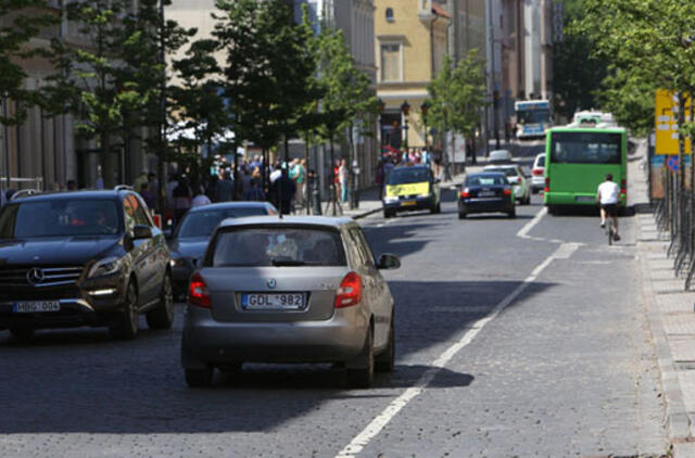 Tiltų gatvė: vairuotojai nevengia sukčiauti