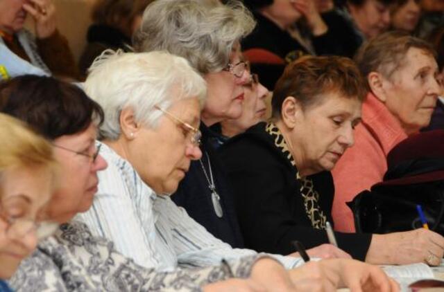 80-mečiai kviečiami į žaibinę Jūros šventės bendraamžių mobilizaciją