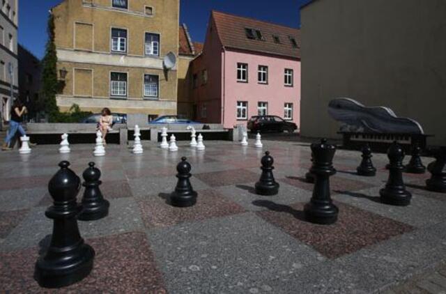 Chuliganams vėl užkliuvo šachmatai