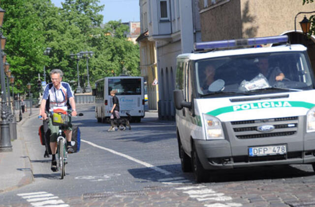 Įstatymas dviratininkus veja prie Seimo