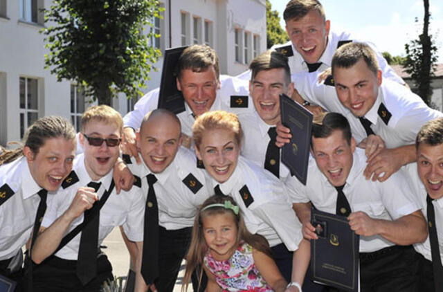 Laivo kapitono karjera - vis dar viliojanti