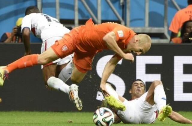 Olandijos futbolininkai po 11 m baudinių serijos iškovojo kelialapį į pasaulio čempionato pusfinalį