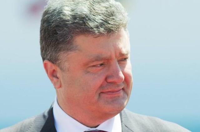 Petro Porošenka Slovjanske nurodė iškelti Ukrainos dvispalvę