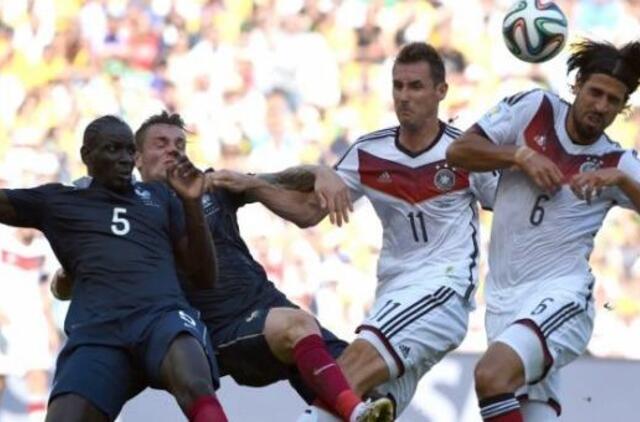 Pirmąja pasaulio futbolo čempionato pusfinalio dalyve tapo Vokietijos rinktinė