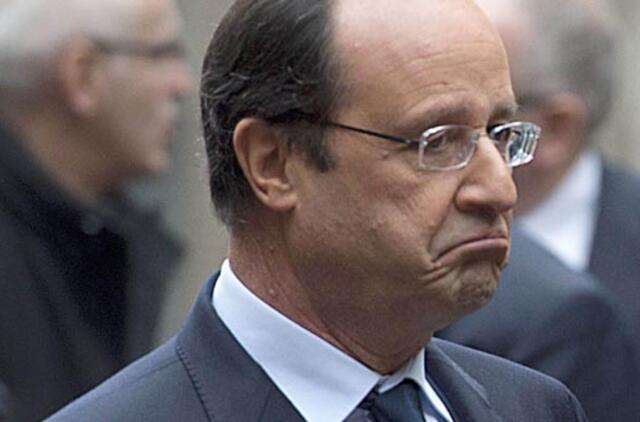 Prancūzai išbarė prezidentą dėl akinių