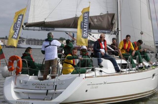 Rinktinės krepšininkai plaukiojo jachtomis