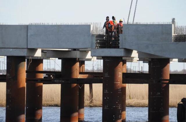 SGD terminalas bus statomas trimis pamainomis