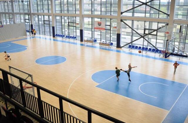 Treneriai nenori būti buhalteriais