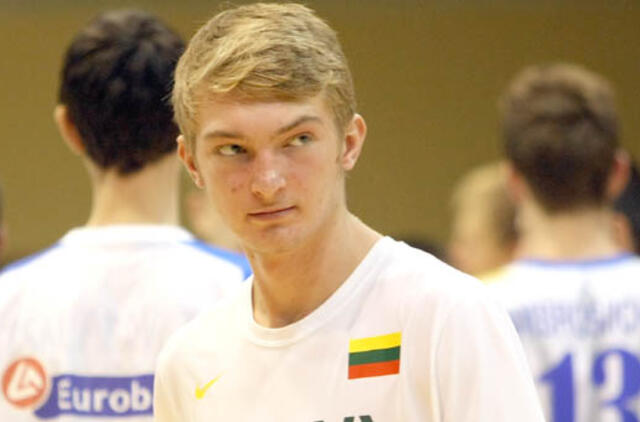 18-mečių vaikinų krepšinio rinktinė Europos čempionato ketvirtfinalyje pralaimėjo serbams