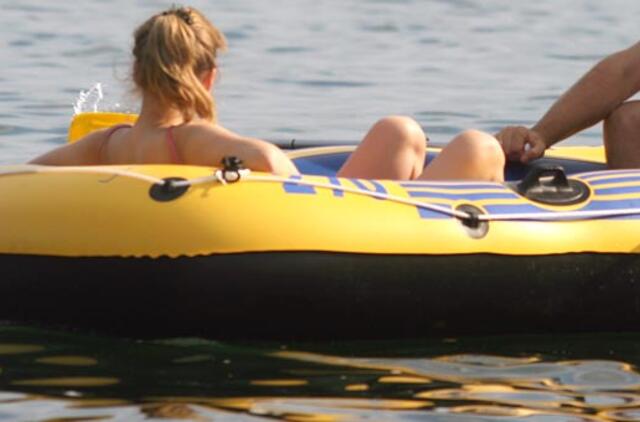 Iš namo kiemo pavogta guminė valtis