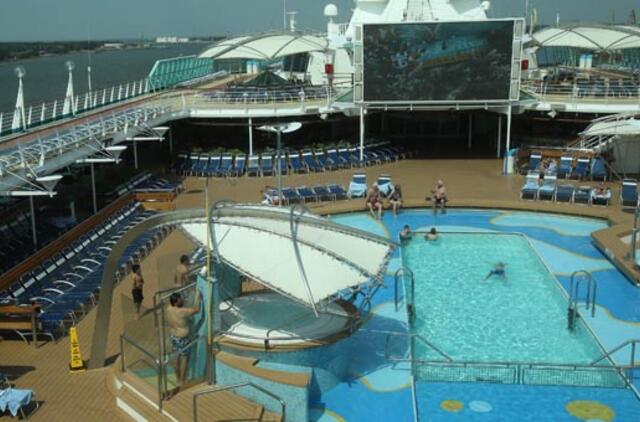 Kruizinis laivas "Legend of the Seas" - iš vidaus